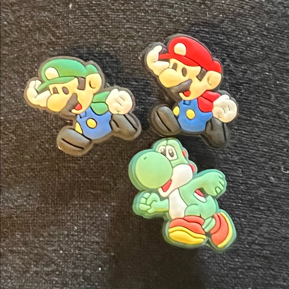 Croc charms
